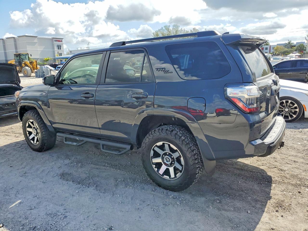 2024 Toyota 4Runner Trd Off-Road Premium - Фото 2