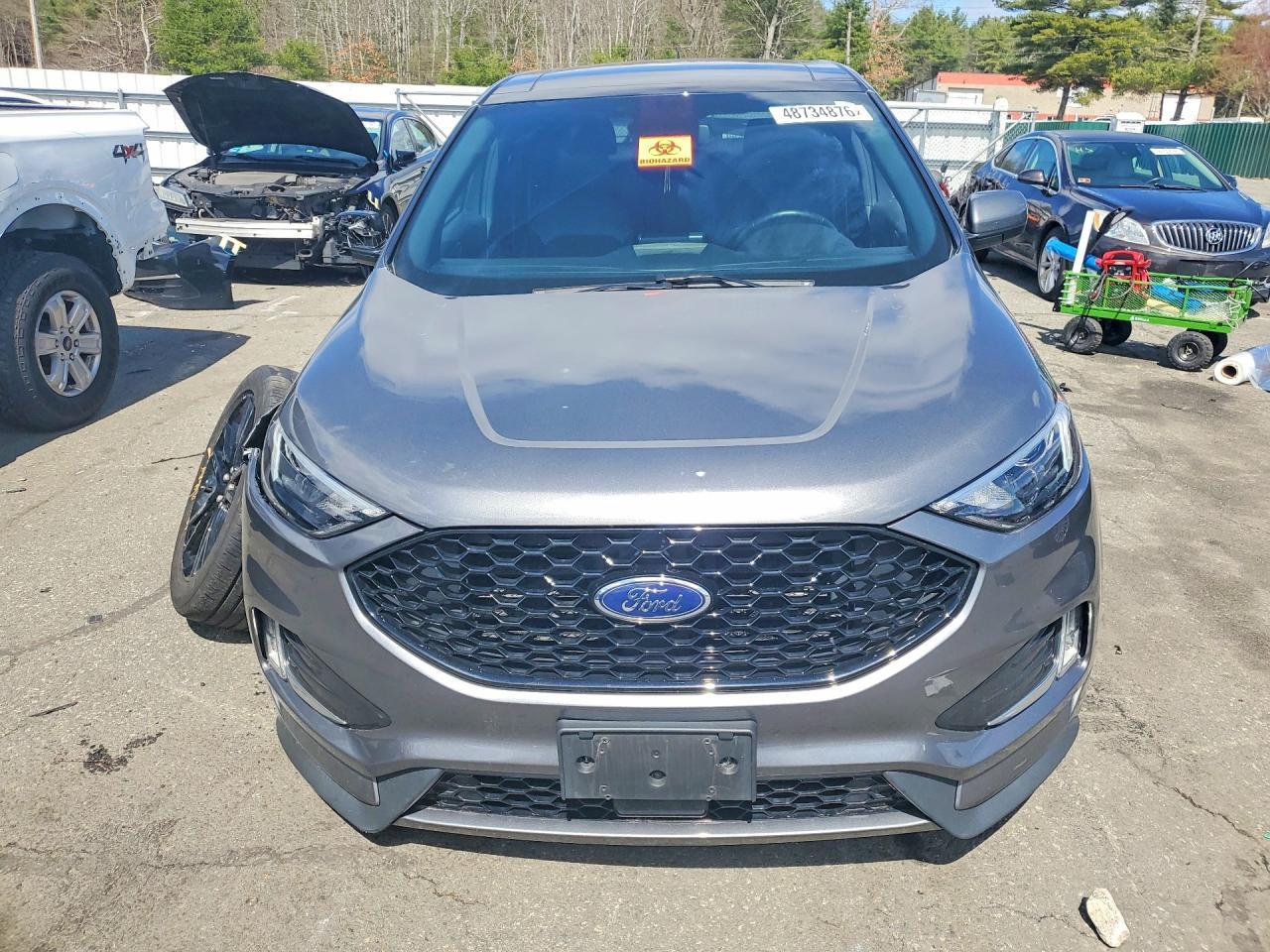 2022 Ford Edge - Фото 5
