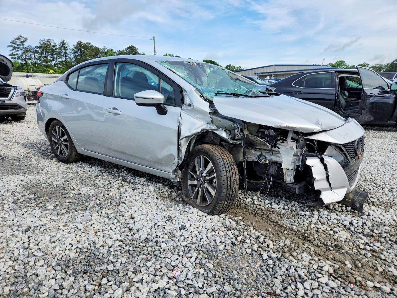 2021 Nissan Versa Sv - Фото 4