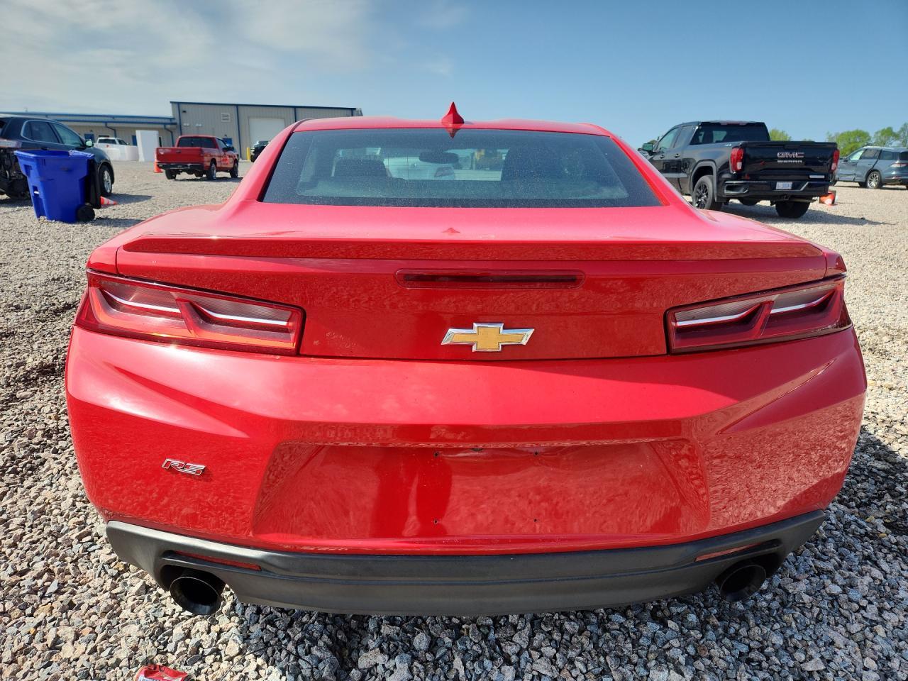 2017 Chevrolet Camaro Lt - Image 6