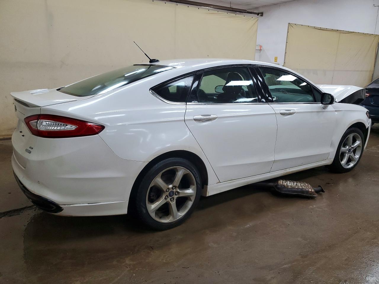 2016 Ford Fusion Se Awd - Image 3