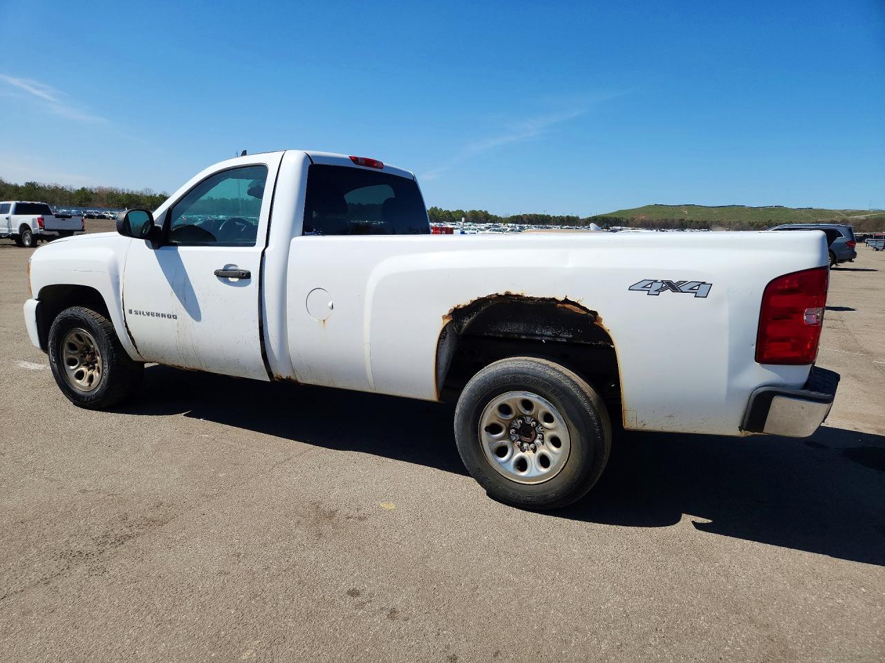 2007 Chevrolet Silverado K1500 - Фото 2