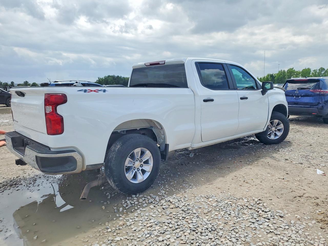2025 Chevrolet Silverado K1500 - Фото 3