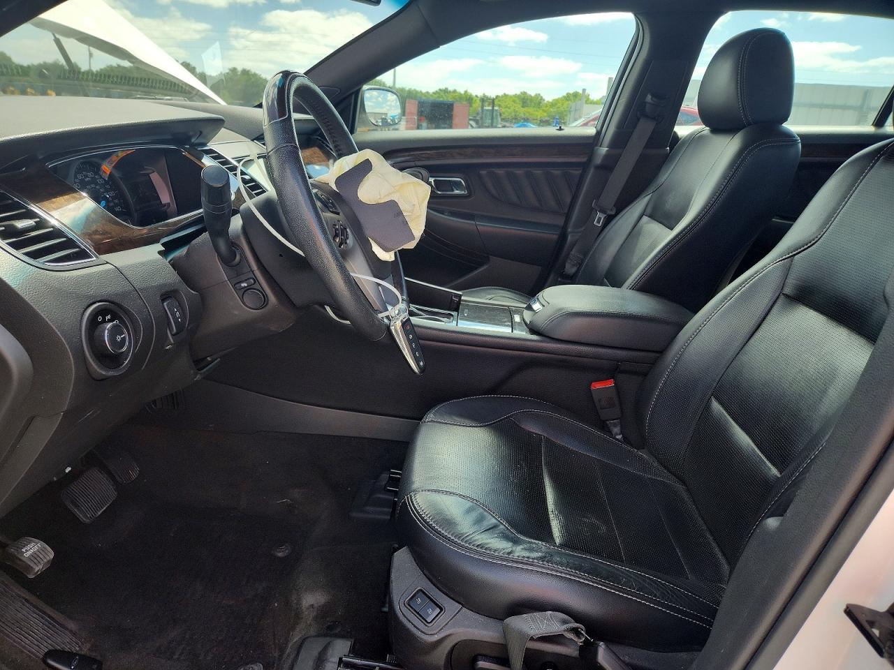 2018 Ford Taurus Limited - Фото 7