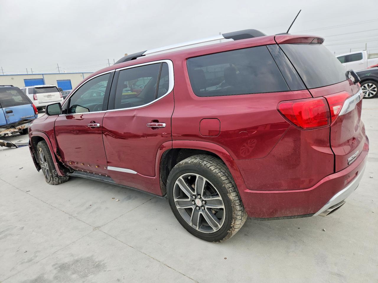 2017 GMC Acadia Denali - Image 2