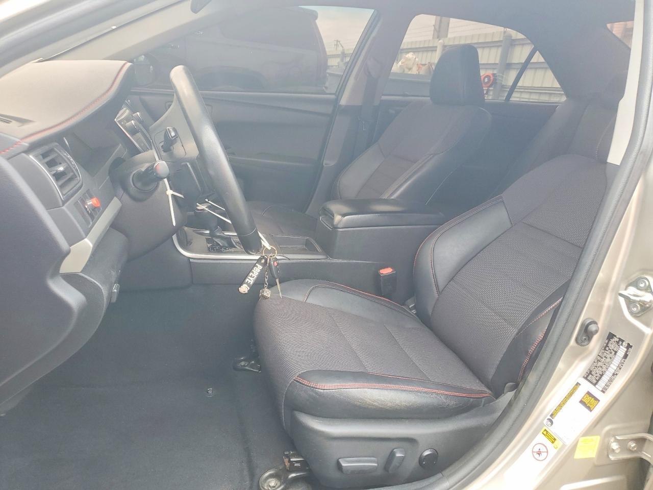 2016 Toyota Camry Se - Image 7