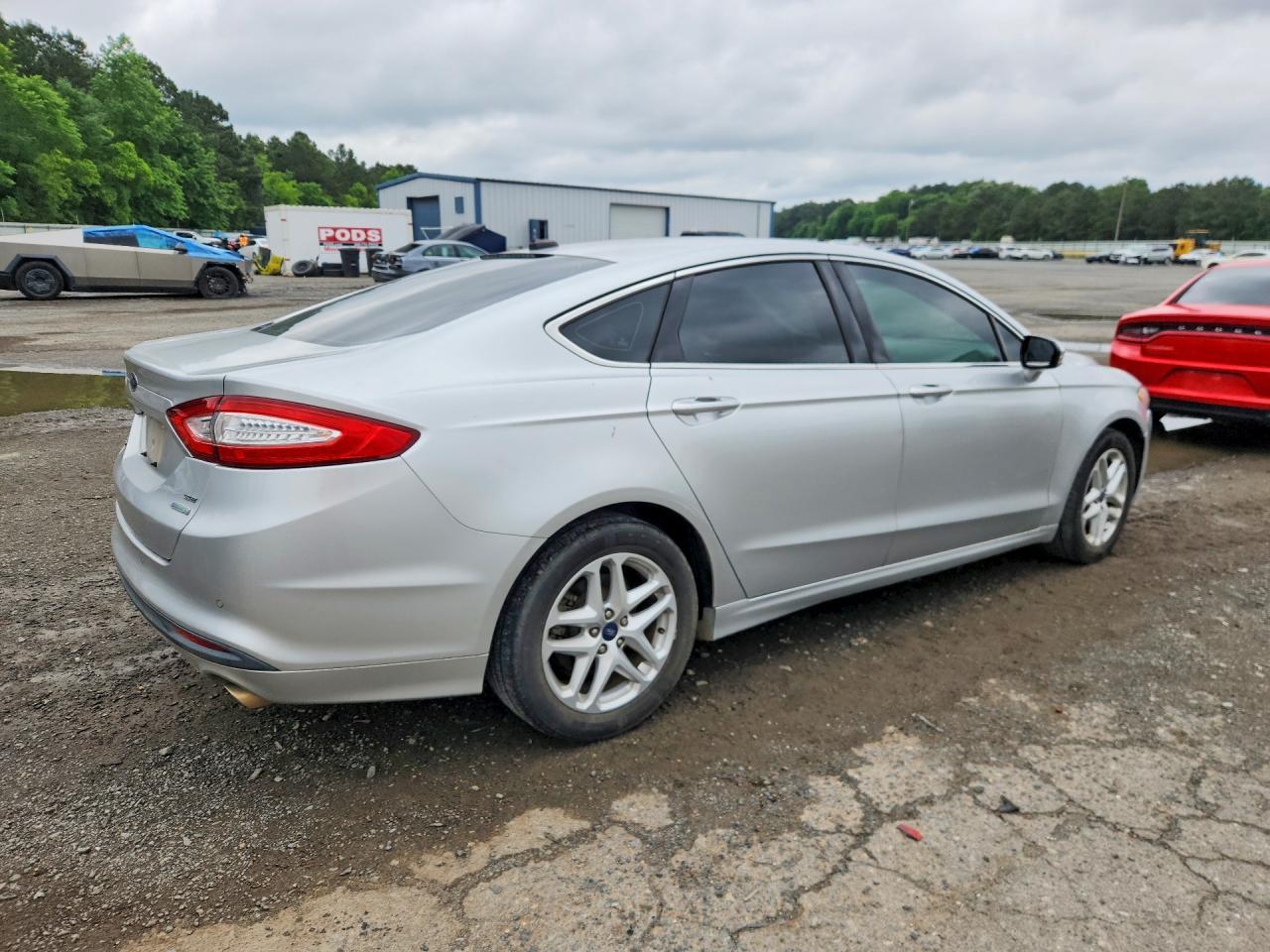 2013 Ford Fusion Se - Image 3