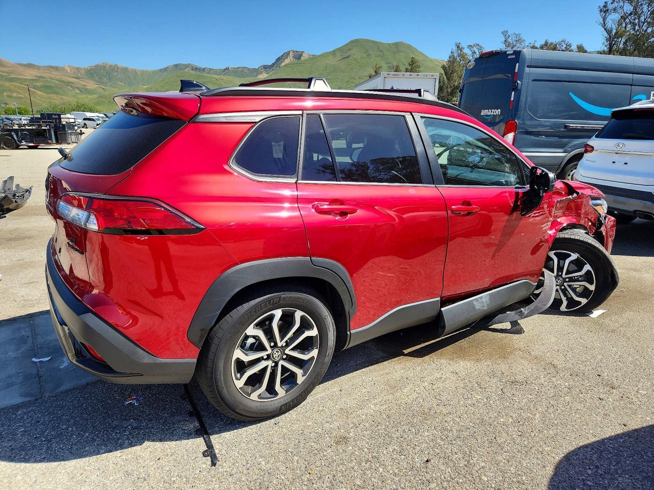 2025 Toyota Corolla Cross Hybrid Se - Фото 3