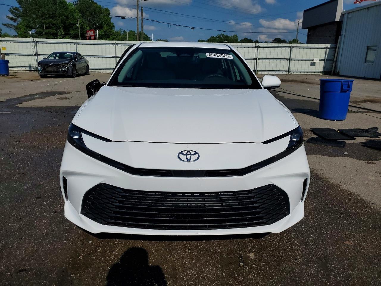 2026 Toyota Camry Le - Image 5