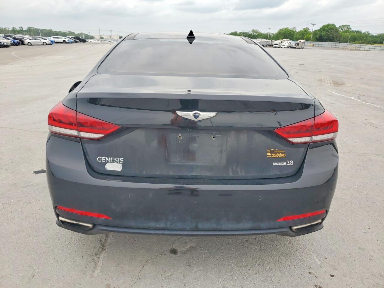 2015 Hyundai Genesis 3.8L - Фото 6