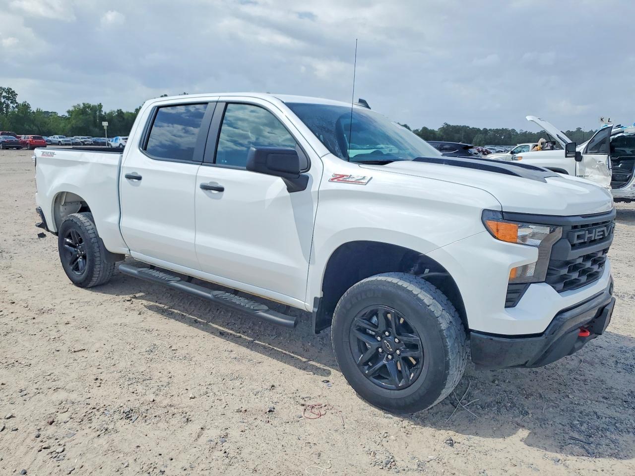 2025 Chevrolet Silverado K1500 Trail Boss Custom - Фото 4