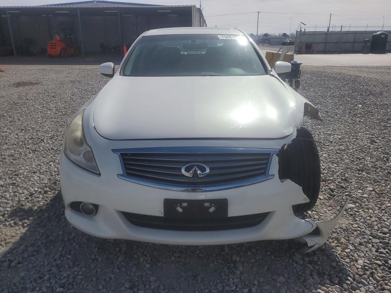 2013 Infiniti G37 - Image 5