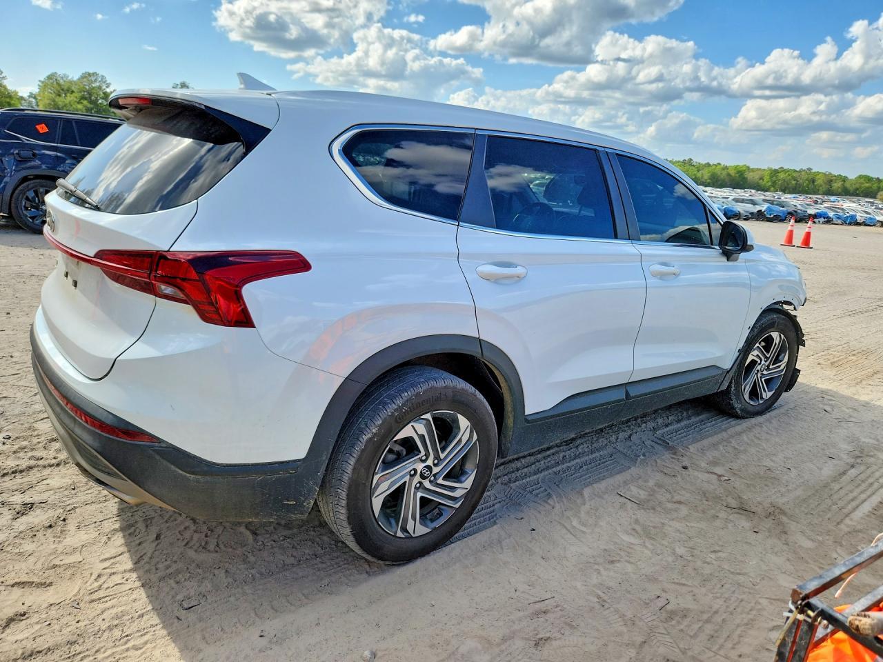2022 Hyundai Santa Fe Se - Фото 3