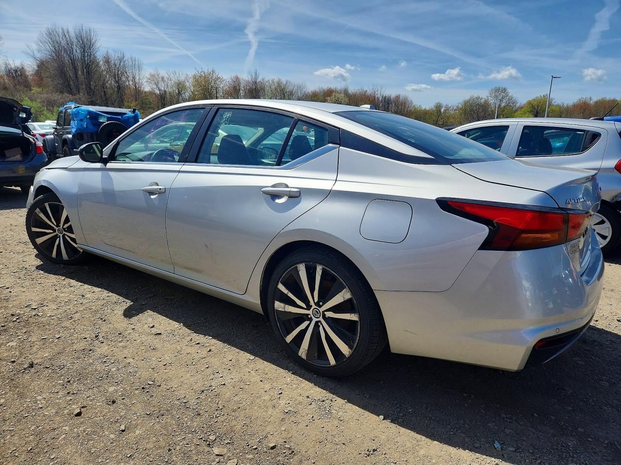 2020 Nissan Altima Sr - Фото 2
