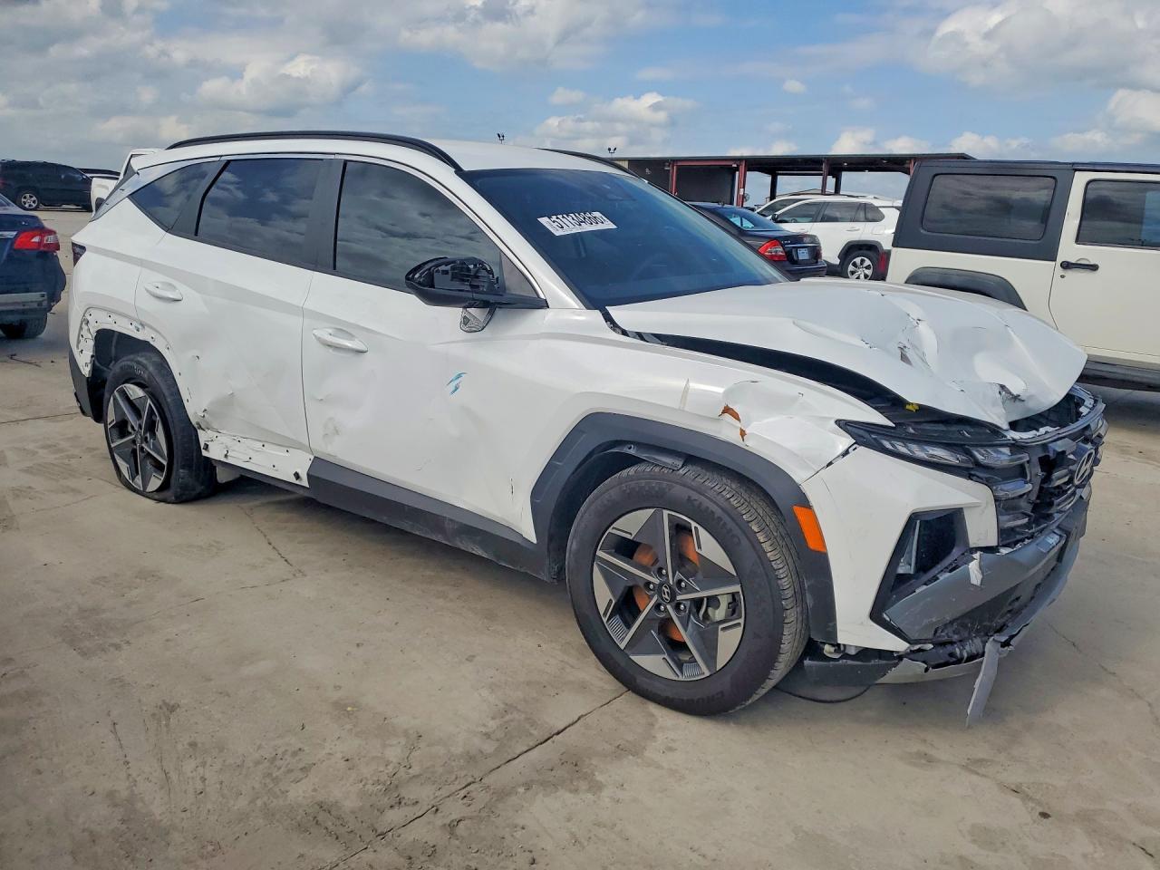 2025 Hyundai Tucson Sel - Image 4