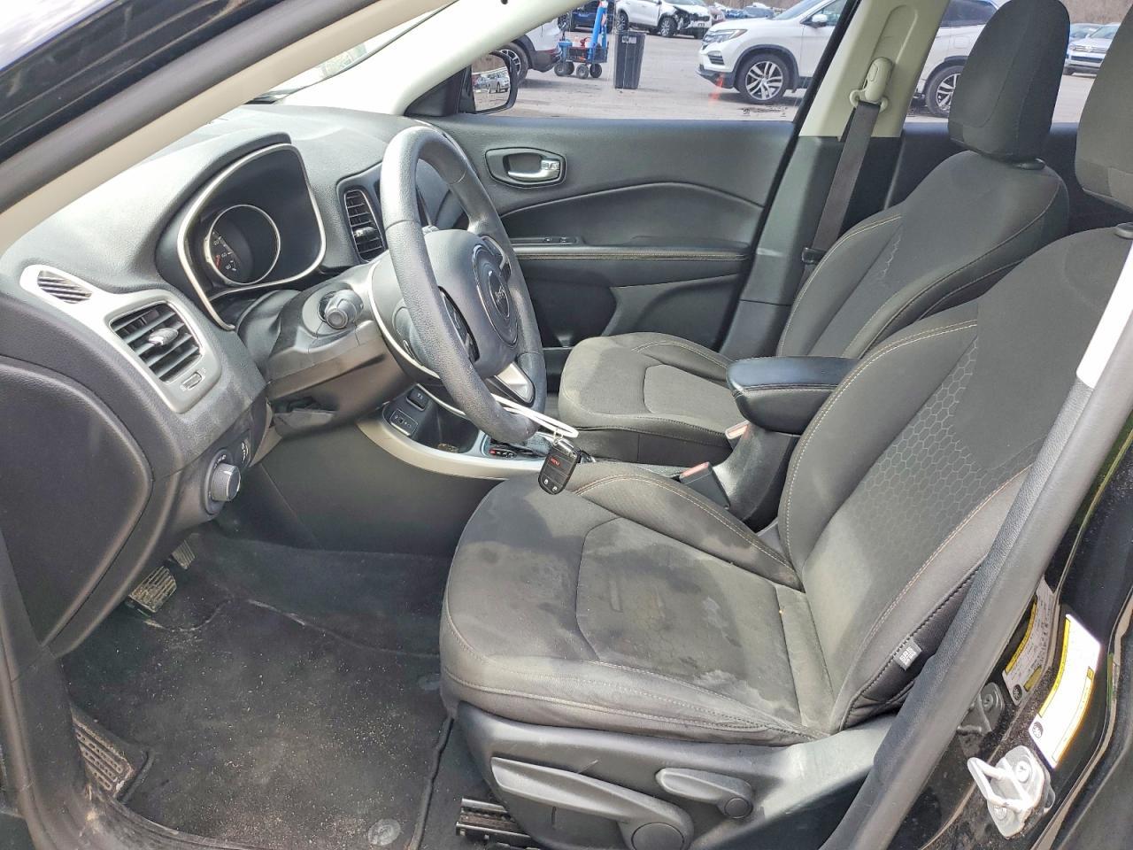 2019 Jeep Compass Sport - Фото 7
