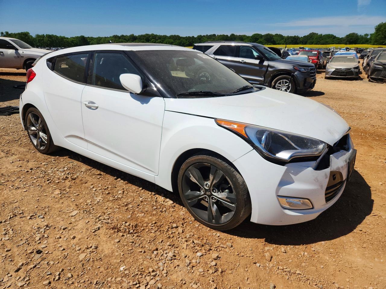 2017 Hyundai Veloster Value Edition - Фото 4