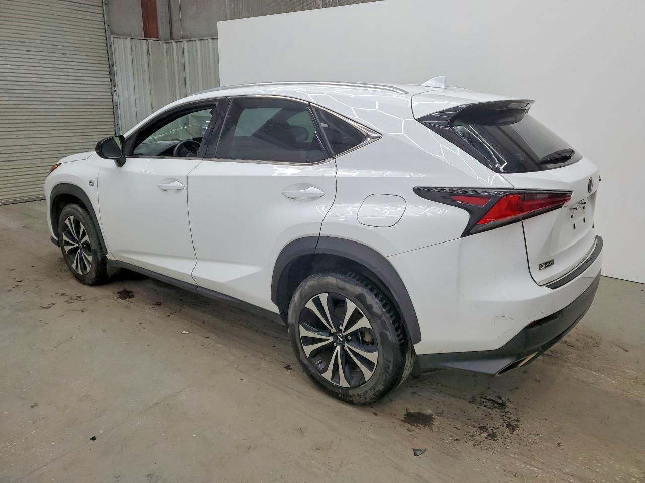 2021 Lexus Nx 300 F Sport - Фото 2