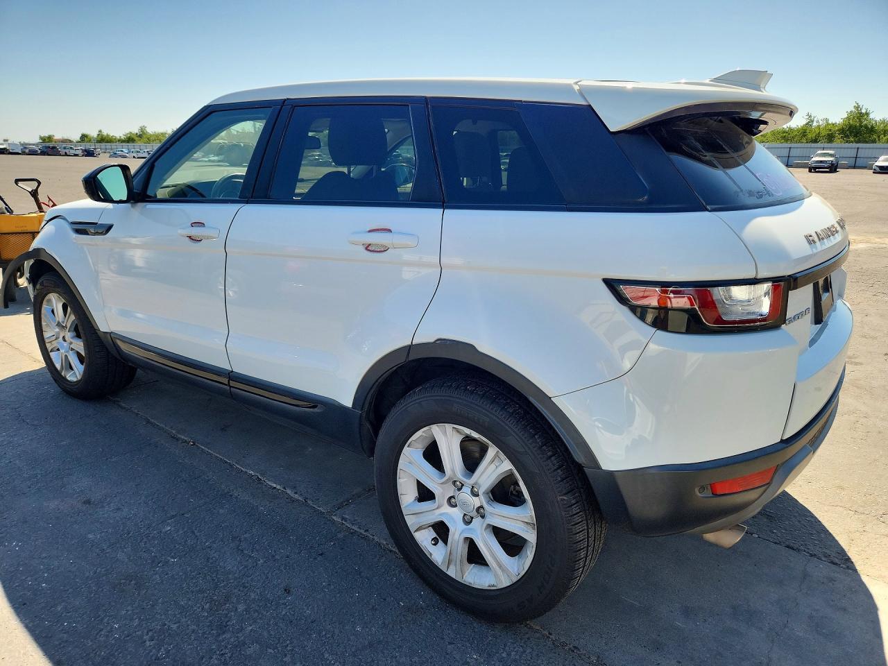 2016 Land Rover Range Rover Evoque Se - Фото 2
