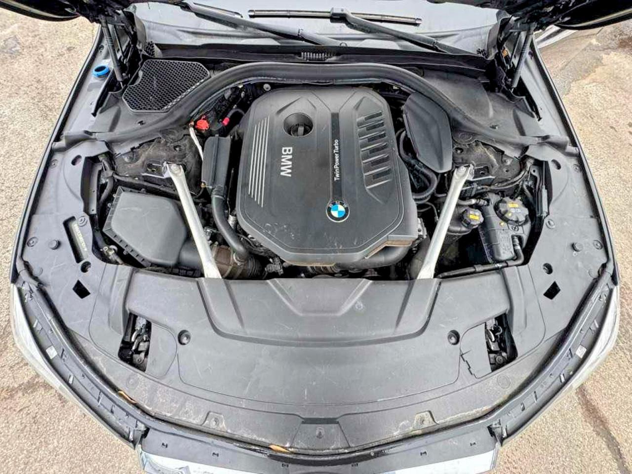 2019 BMW 740 I - Фото 7