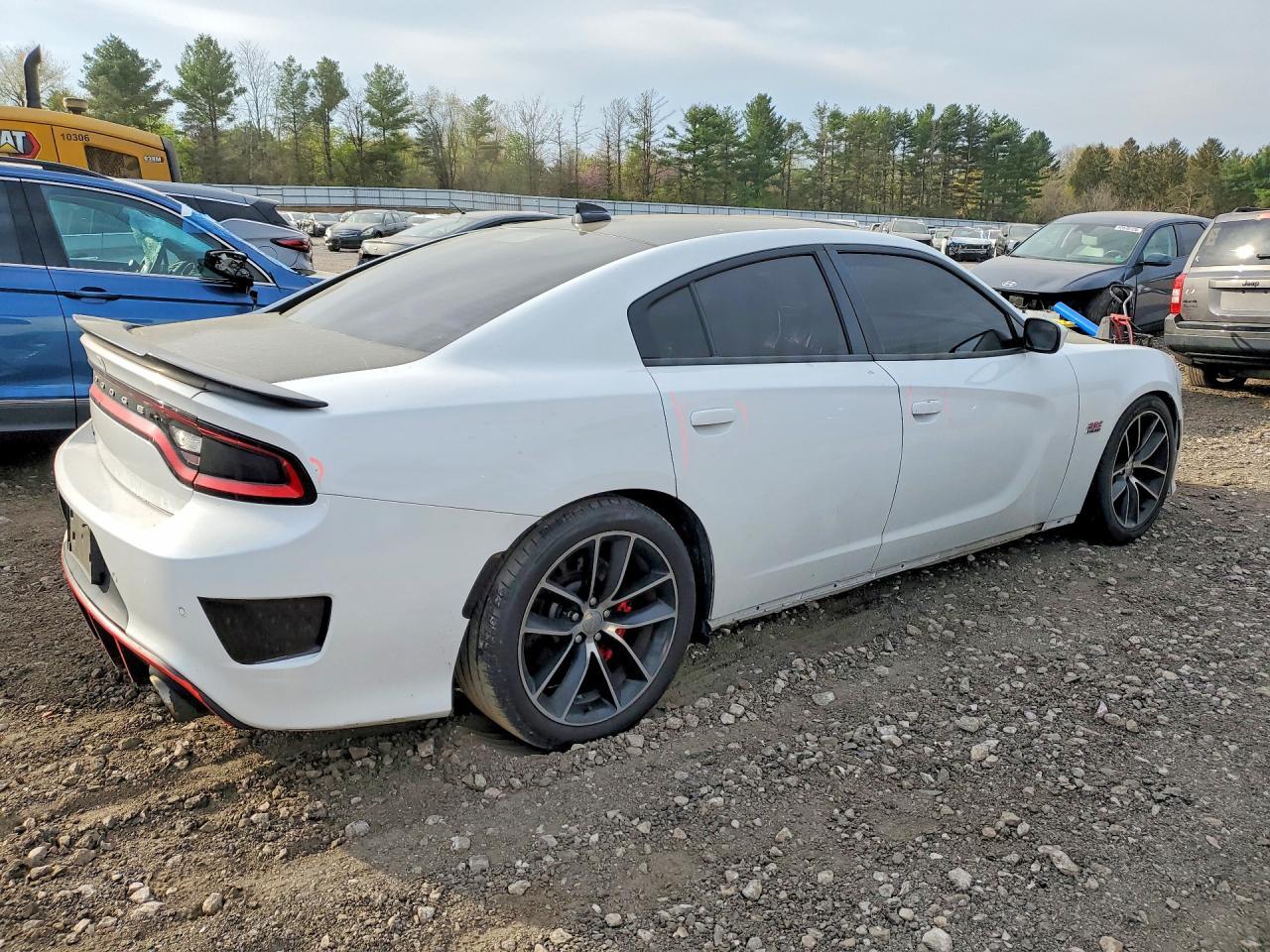2016 Dodge Charger R - Фото 3
