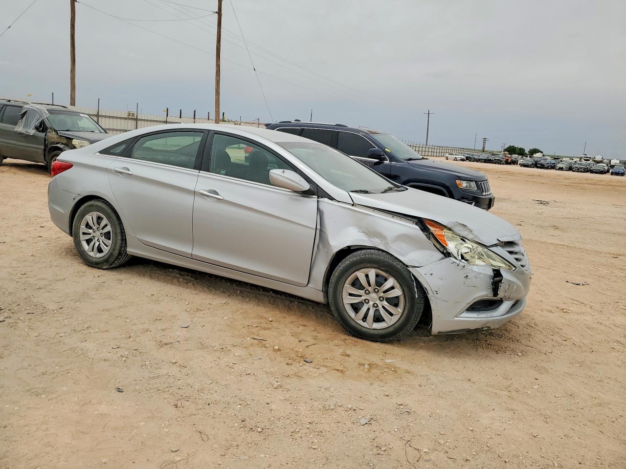 2012 Hyundai Sonata Gls - Image 4