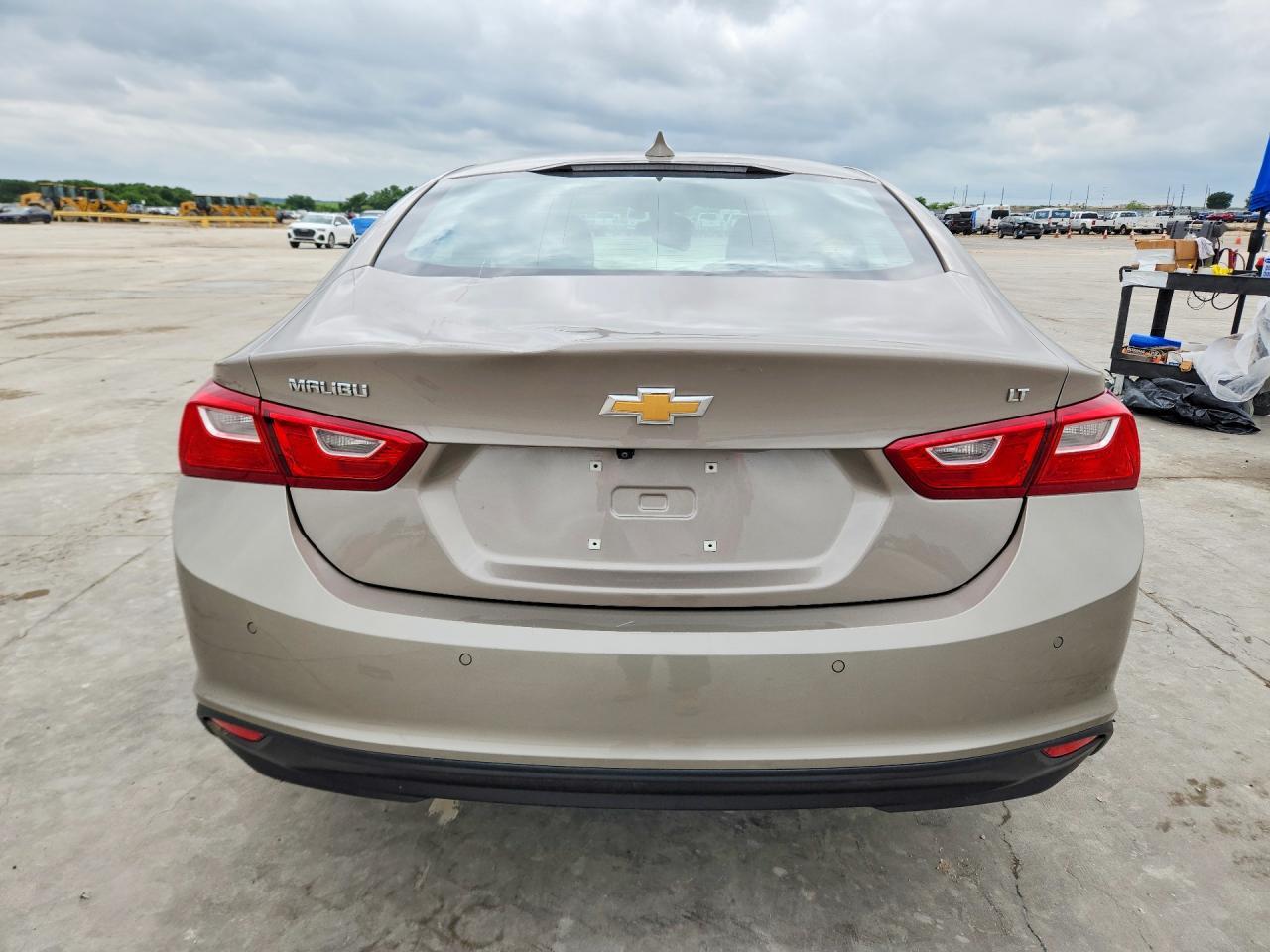 2024 Chevrolet Malibu Lt - Фото 6