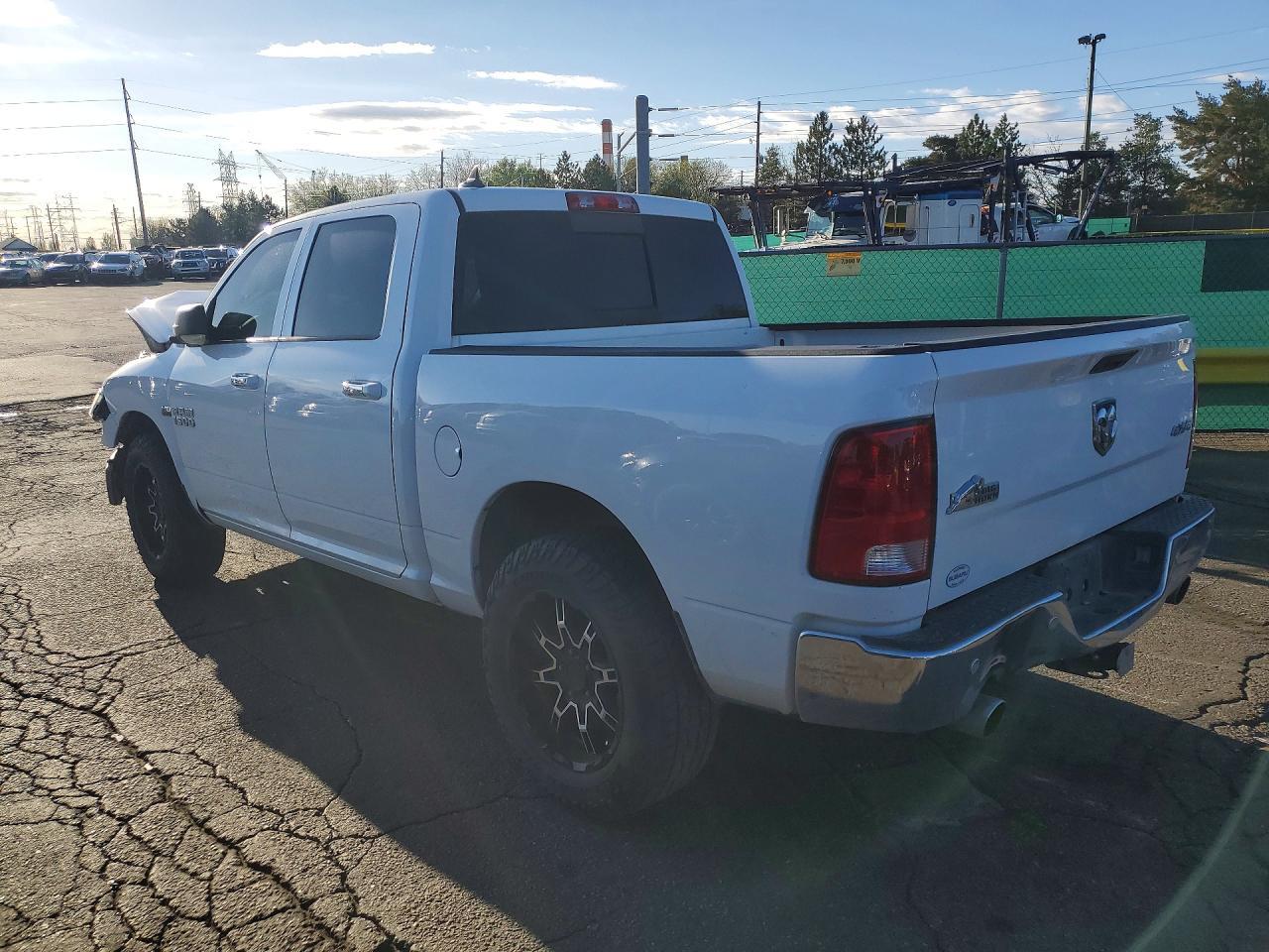 2016 Ram 1500 Slt - Фото 2