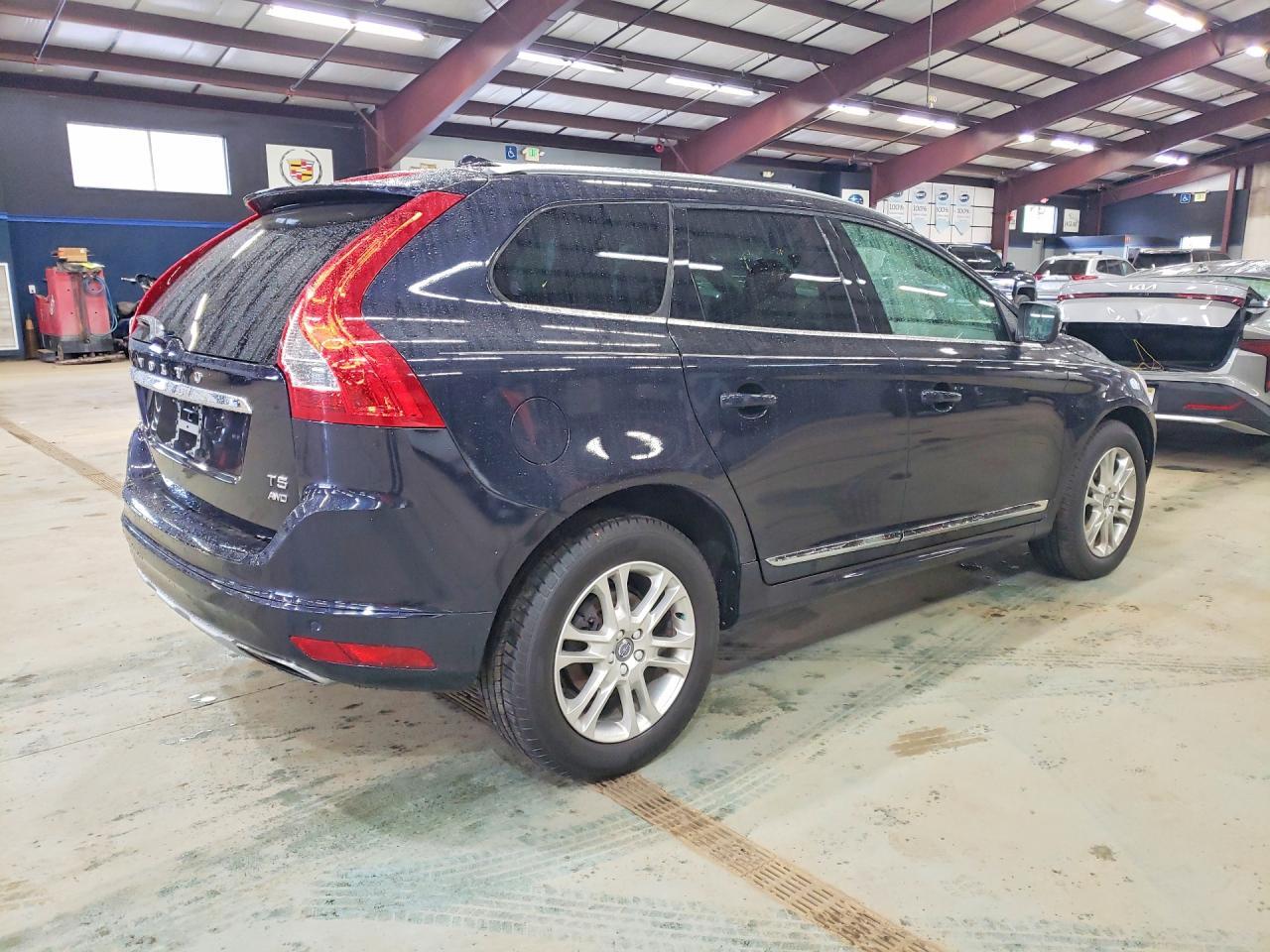 2016 Volvo Xc60 T5 Premier - Фото 3