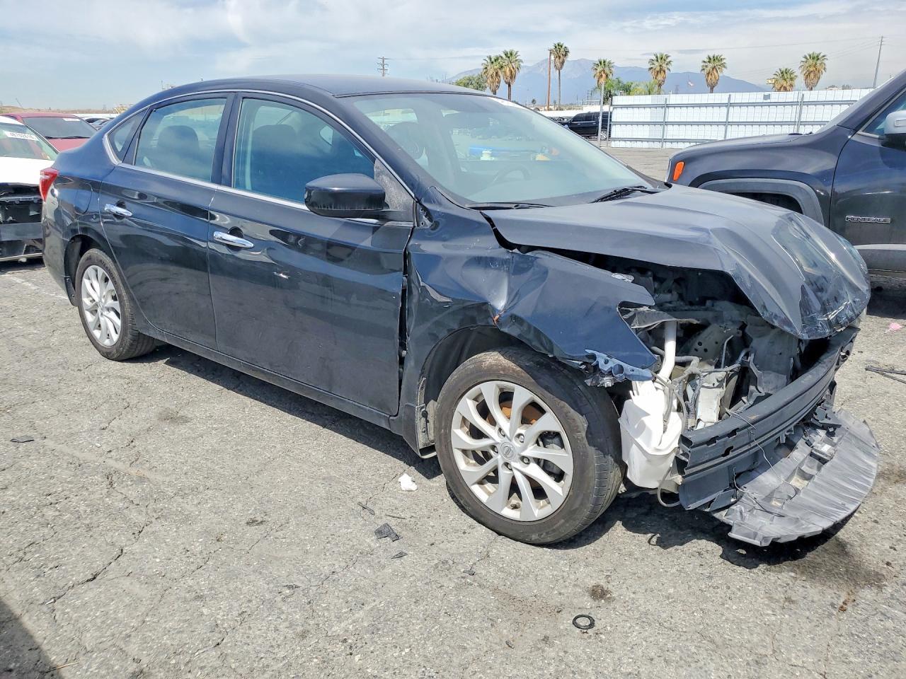 2018 Nissan Sentra Sv - Фото 4