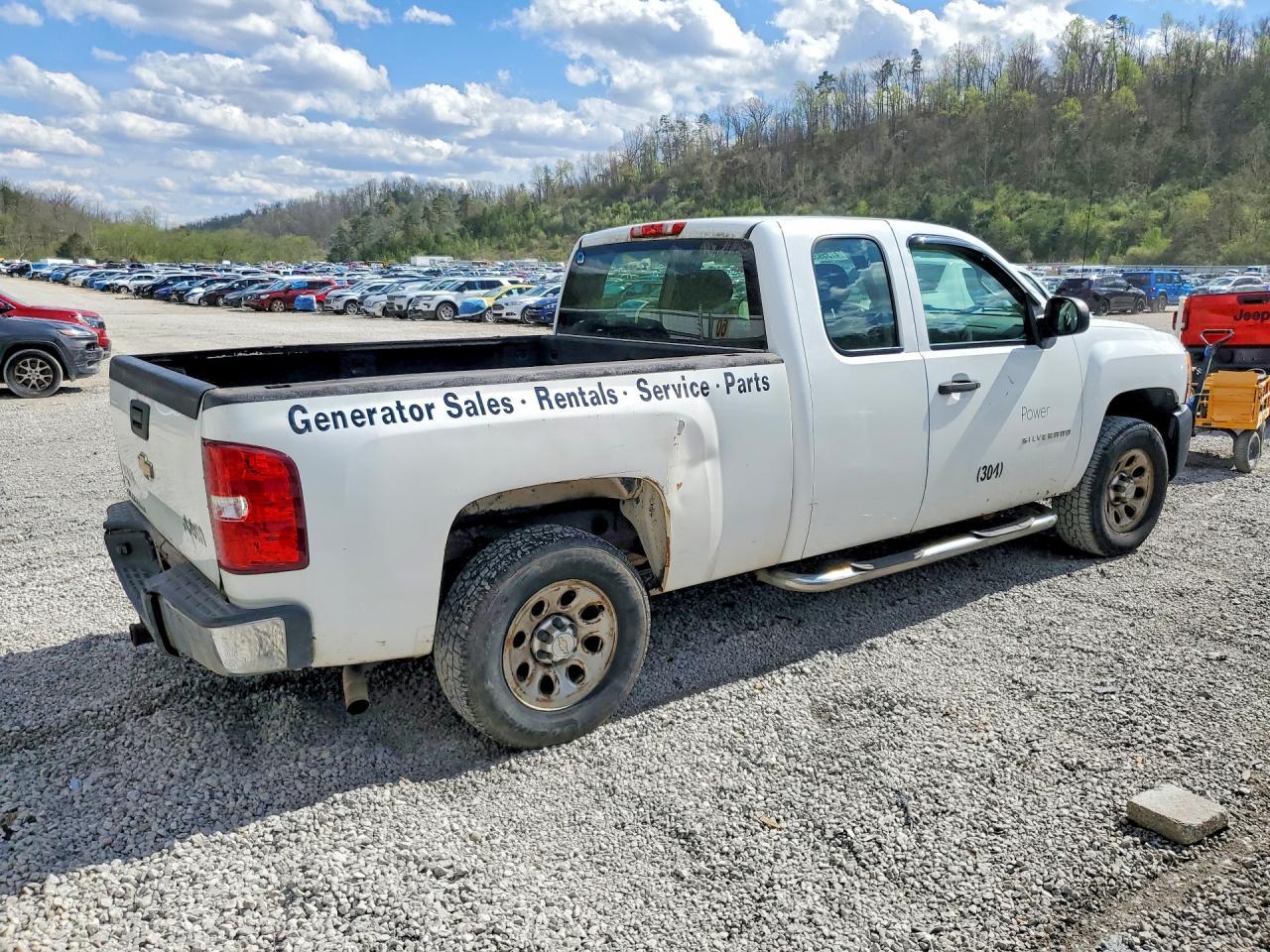 2010 Chevrolet Silverado K1500 - Фото 3