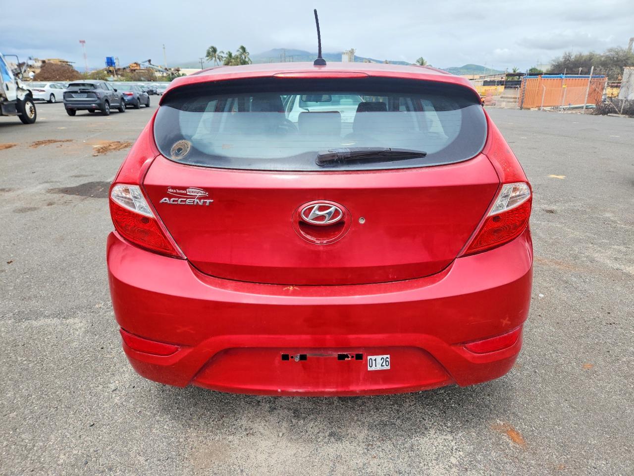 2013 Hyundai Accent Se - Фото 6
