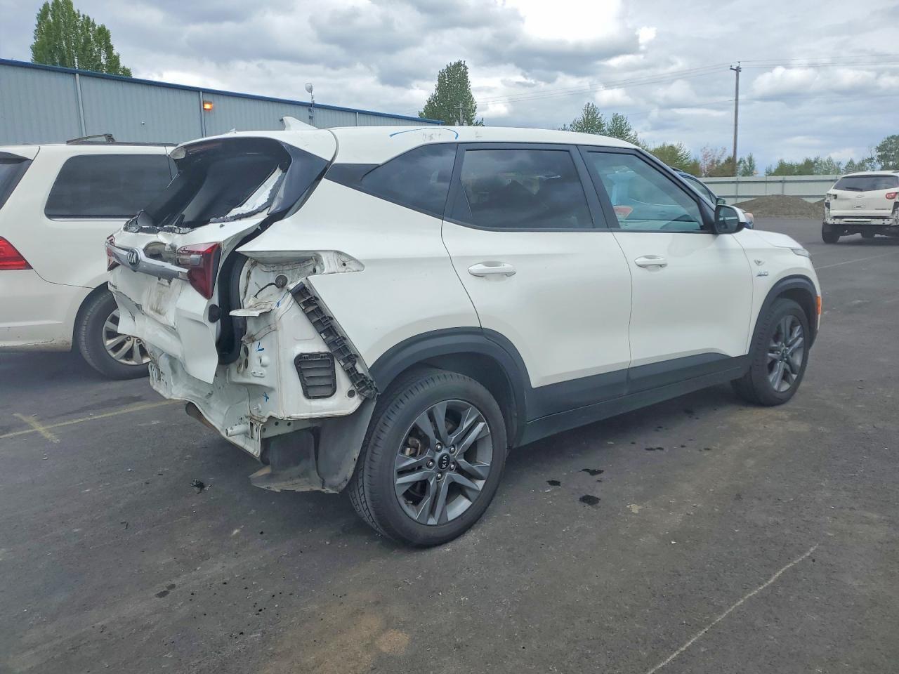 2022 Kia Seltos Lx - Фото 3