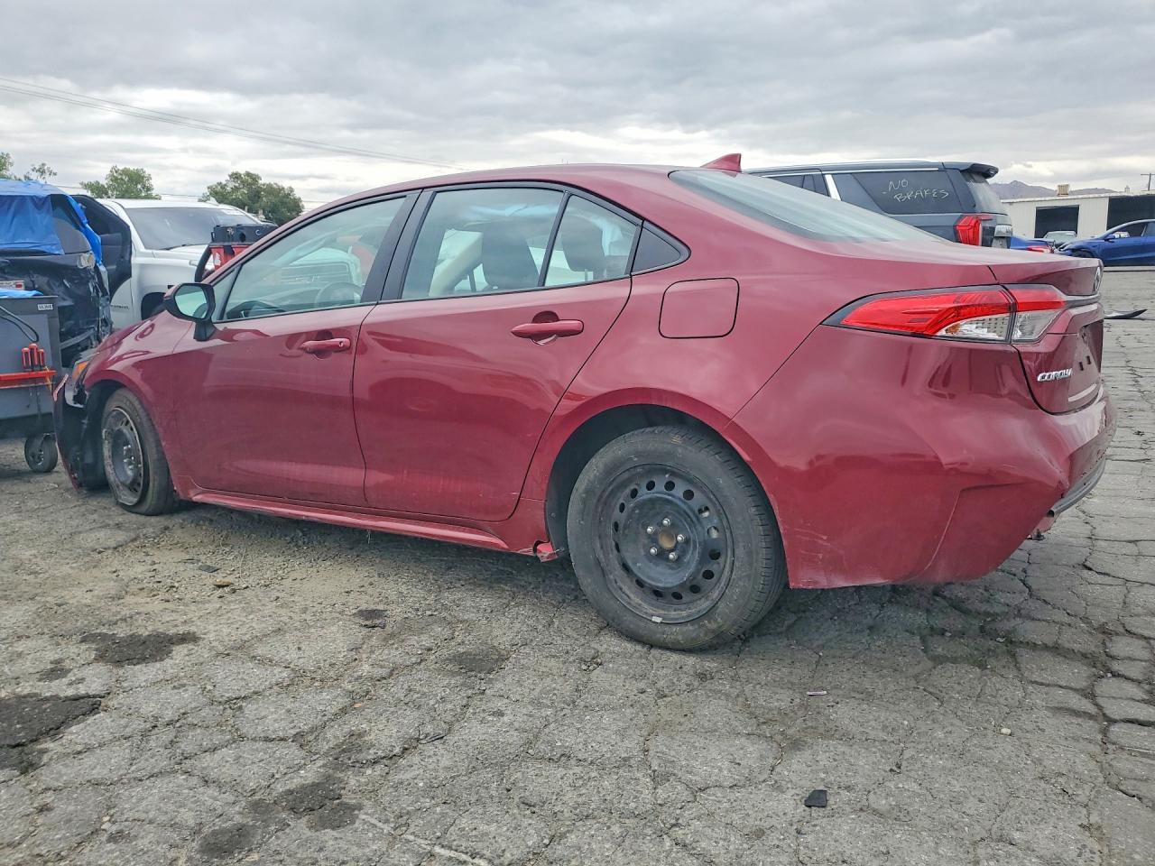 2024 Toyota Corolla Le - Фото 2