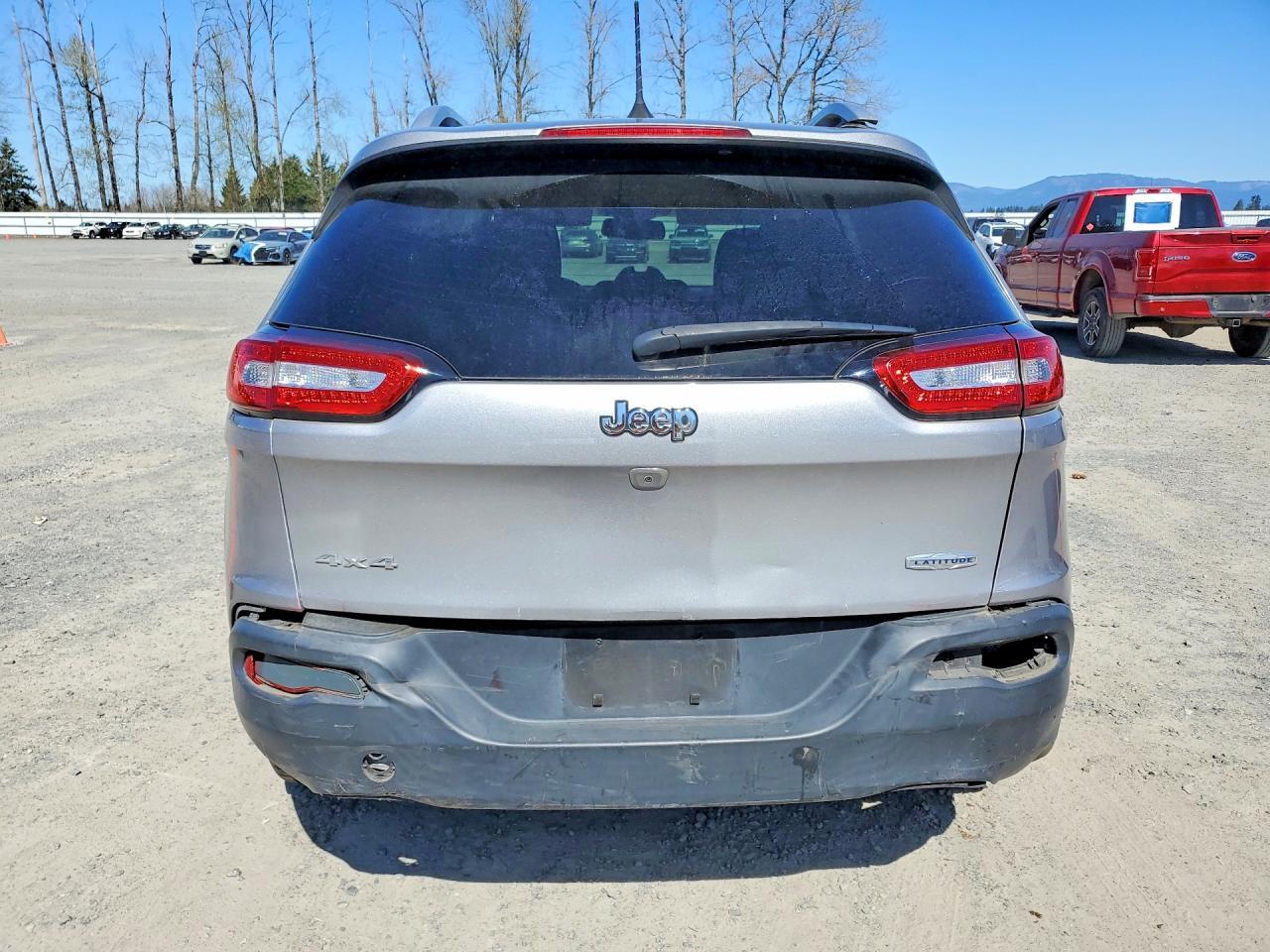 2018 Jeep Cherokee Latitude - Фото 6