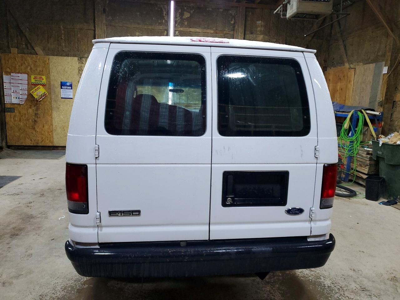 2008 Ford Econoline E150 Van - Фото 6