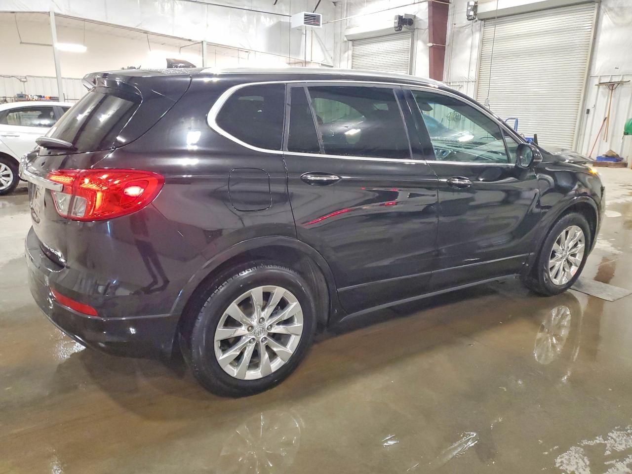 2018 Buick Envision Essence - Фото 3