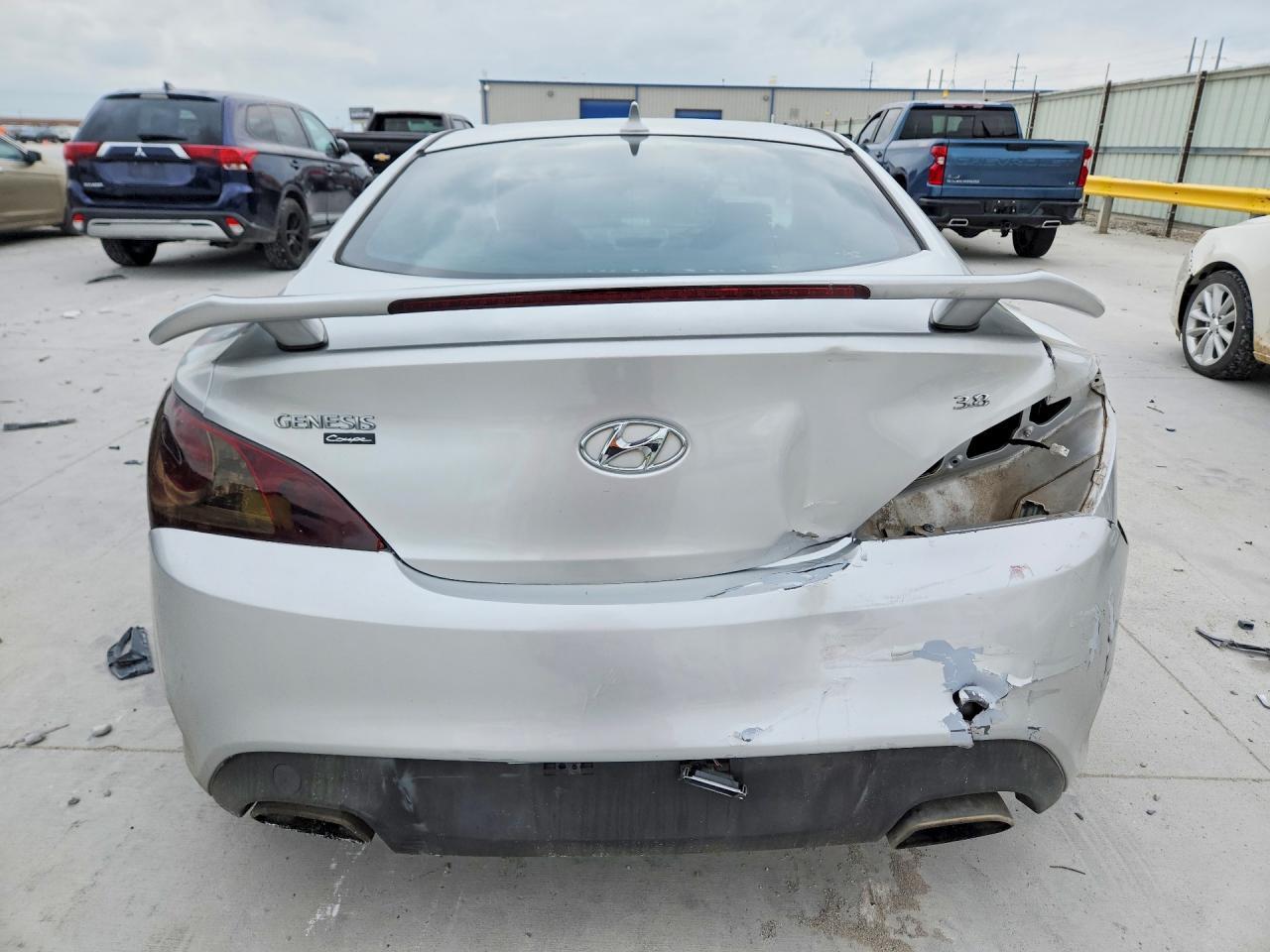 2012 Hyundai Genesis Coupe 3.8L - Image 6