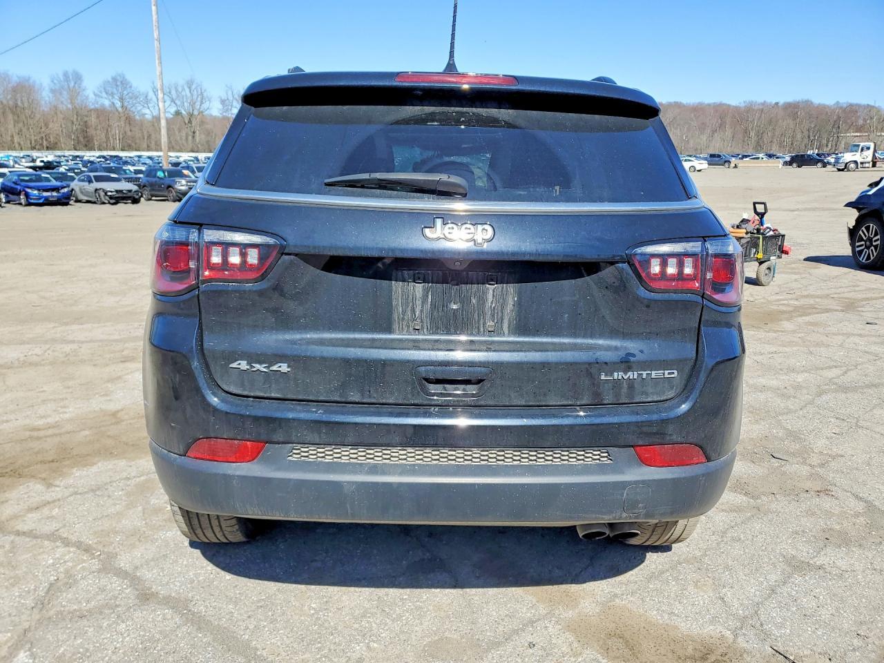 2022 Jeep Compass Limited - Image 6