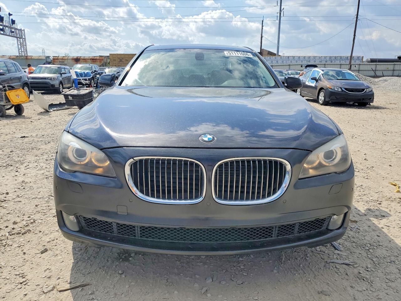 2011 BMW 750 Lxi - Фото 4