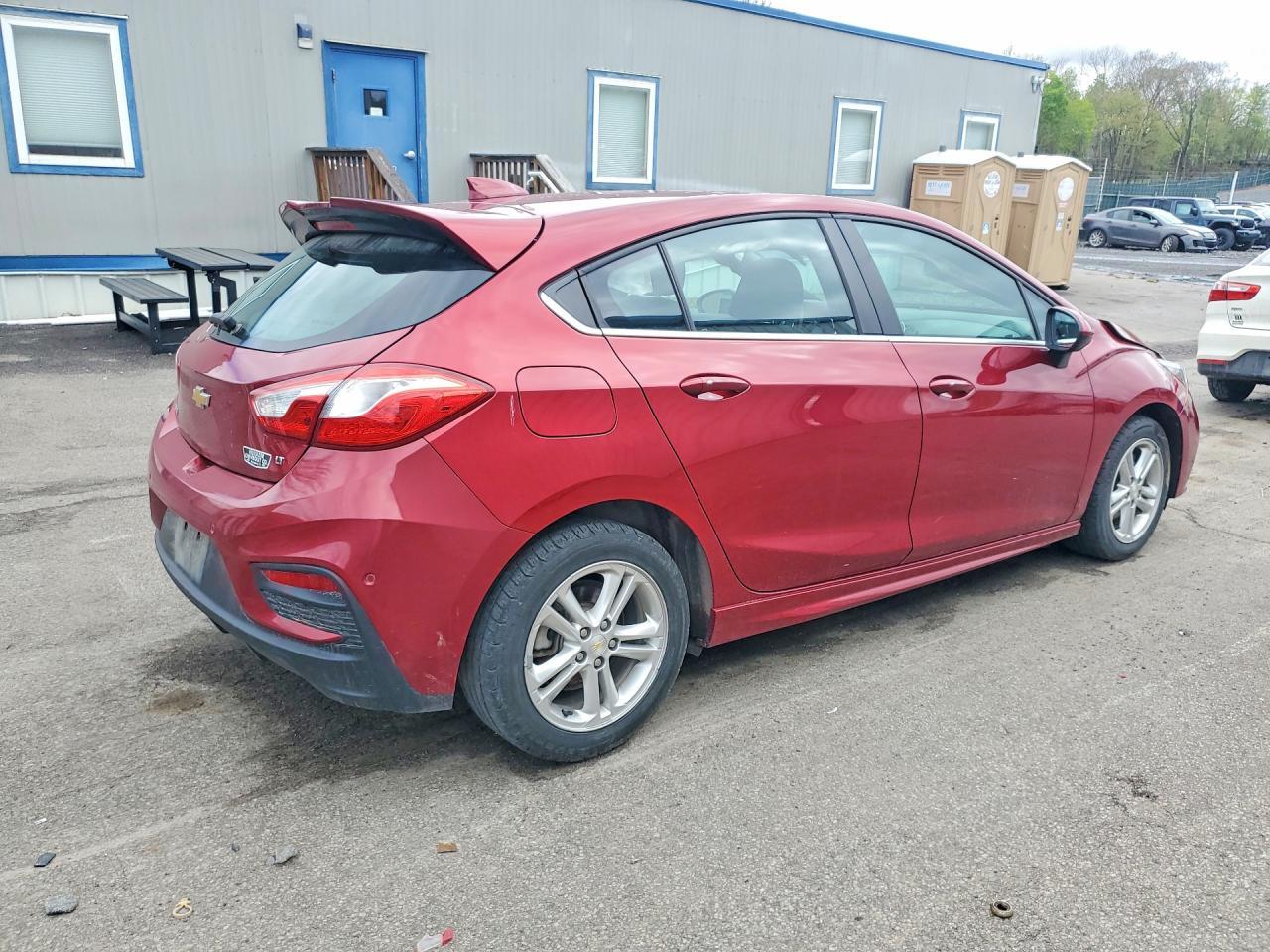 2017 Chevrolet Cruze Lt - Фото 3