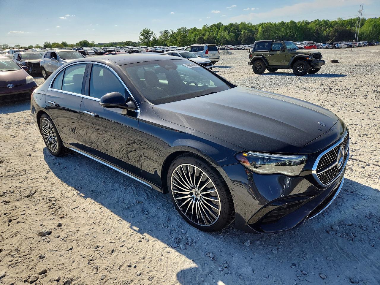 2024 Mercedes Benz E 350 4Matic - Image 4