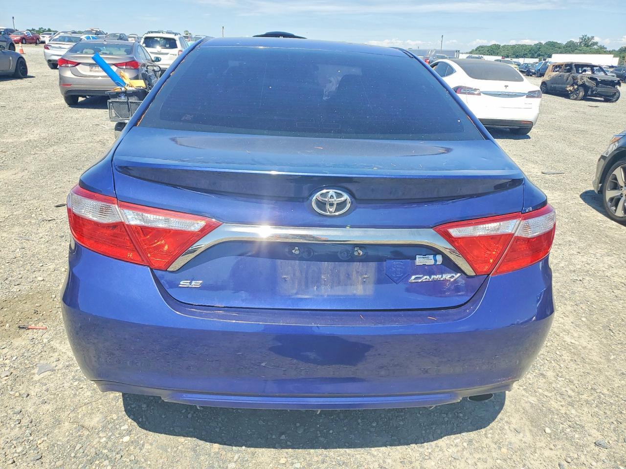 2016 Toyota Camry Hybrid Se - Фото 6