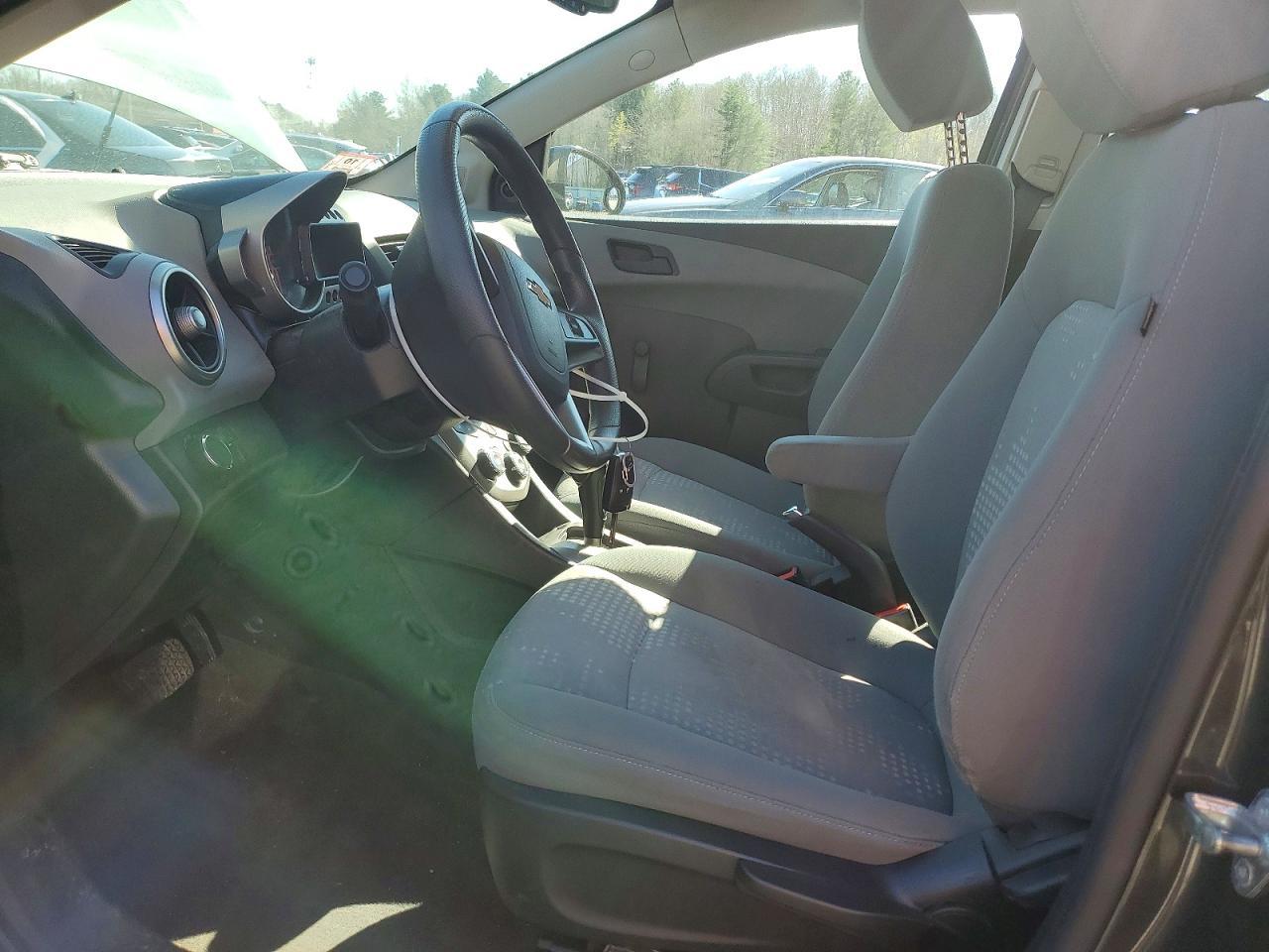 2016 Chevrolet Sonic Ls - Фото 7
