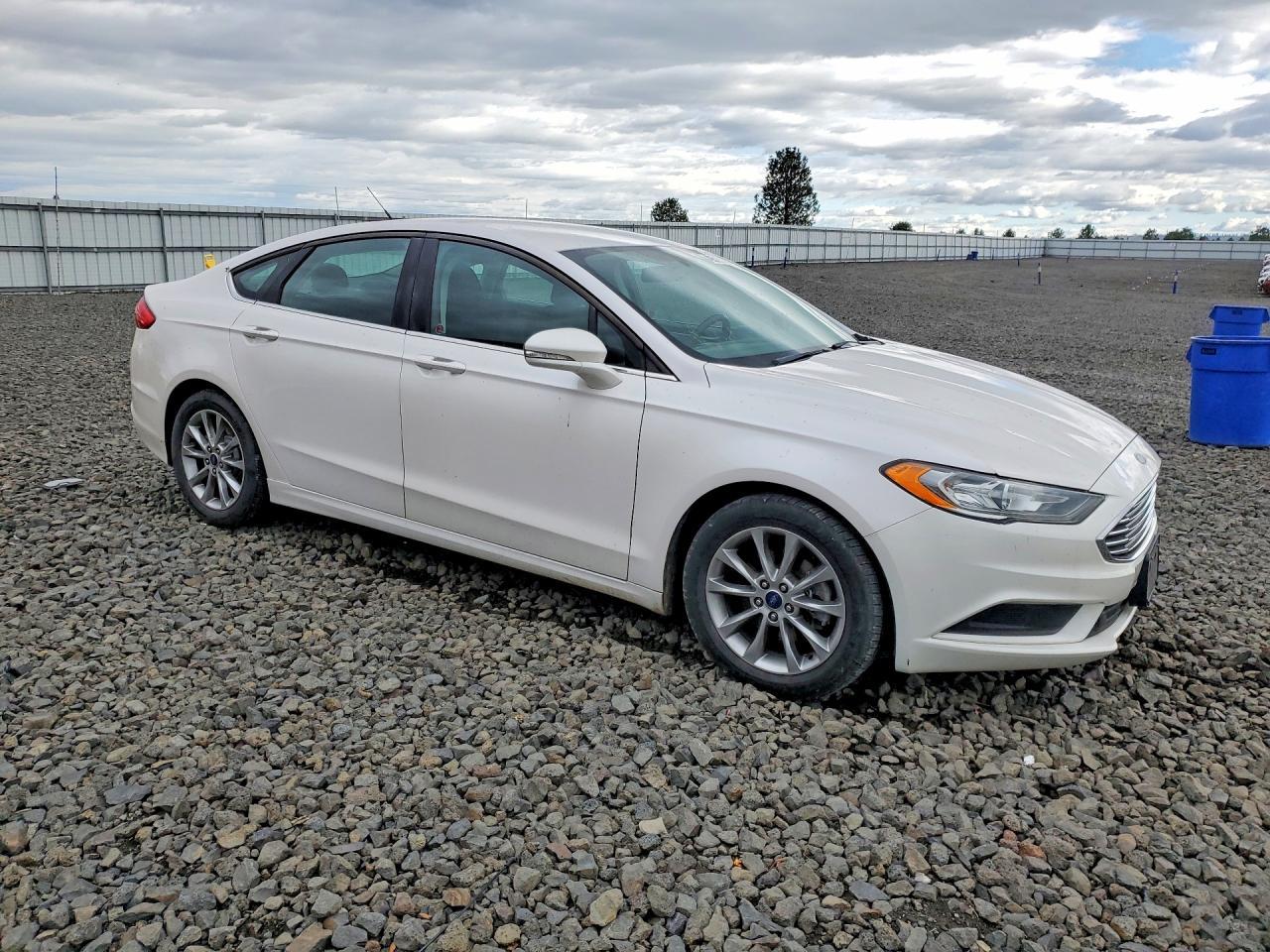 2017 Ford Fusion Se - Фото 4