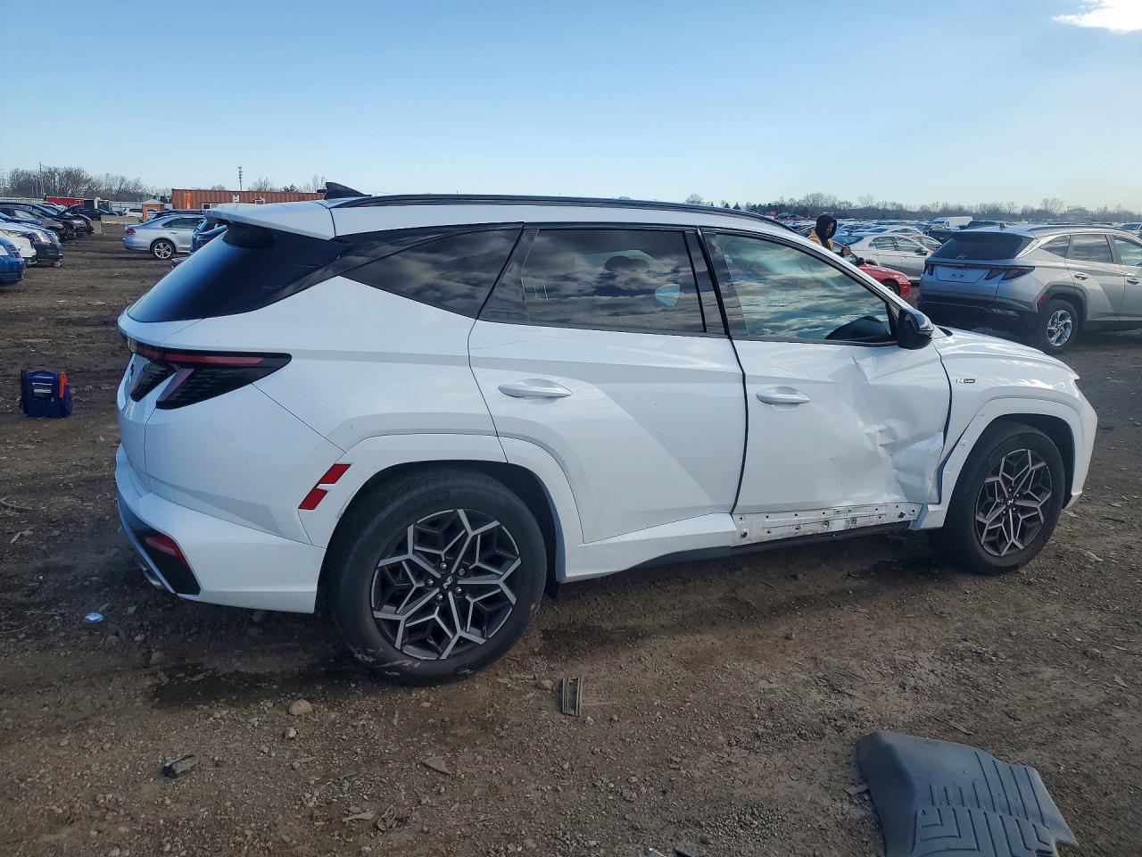 2022 Hyundai Tucson N Line - Image 3