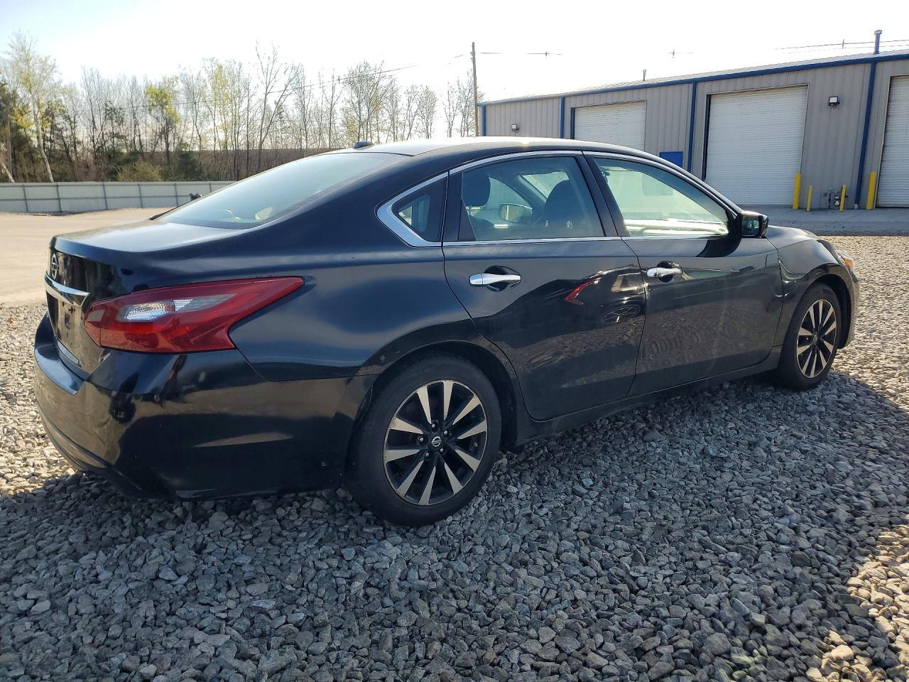 2018 Nissan Altima 2.5 Sv - Фото 3