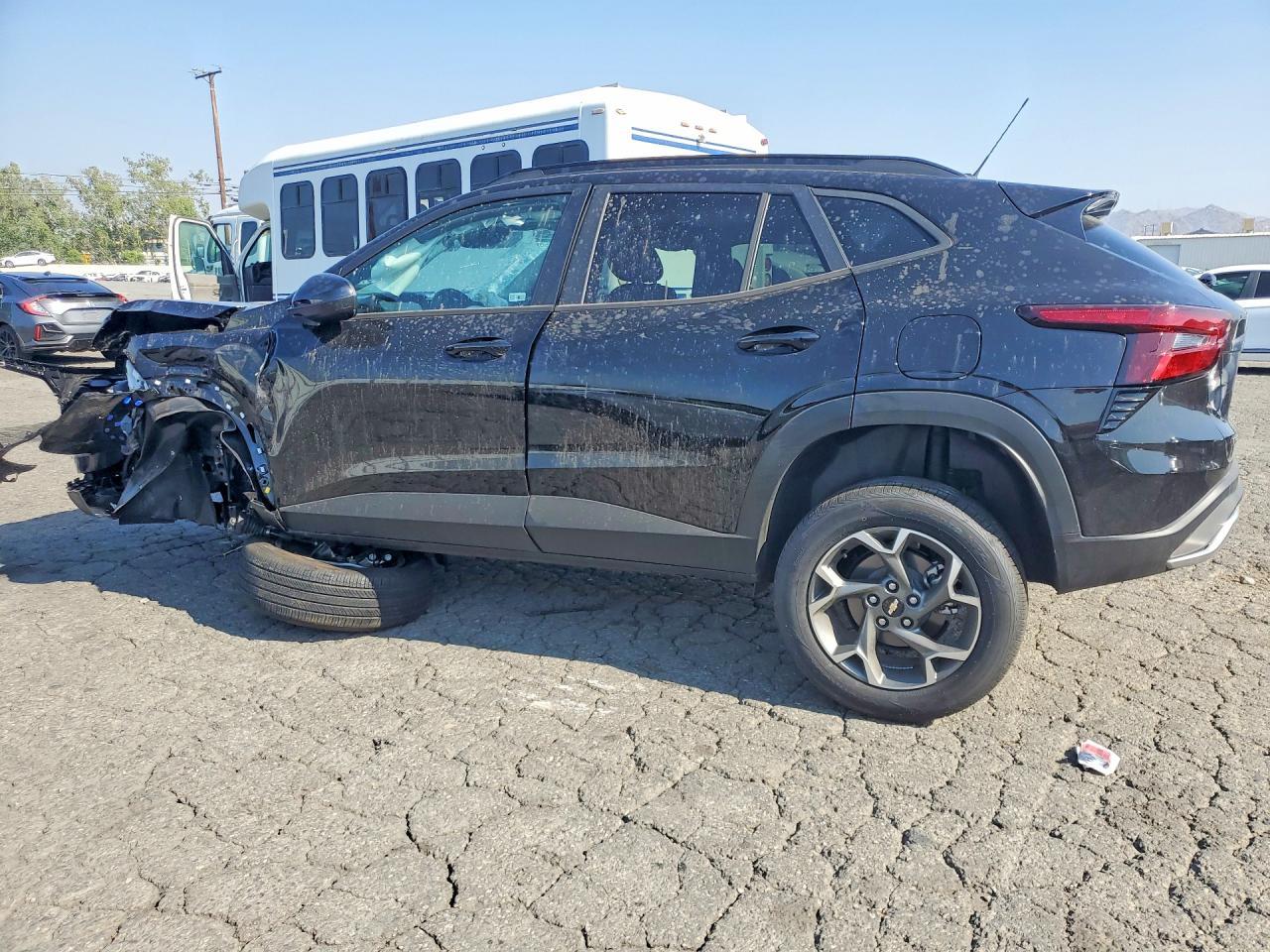 2026 Chevrolet Trax 1Lt - Фото 2