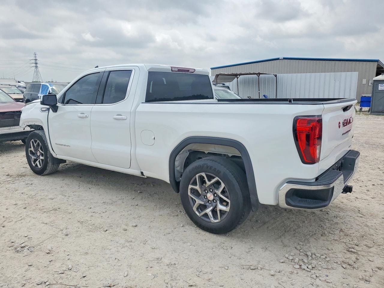 2023 GMC Sierra C1500 Sle - Фото 2