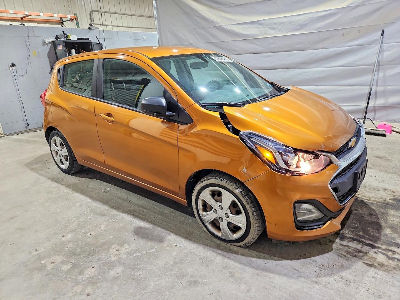 2019 Chevrolet Spark Ls - Фото 4